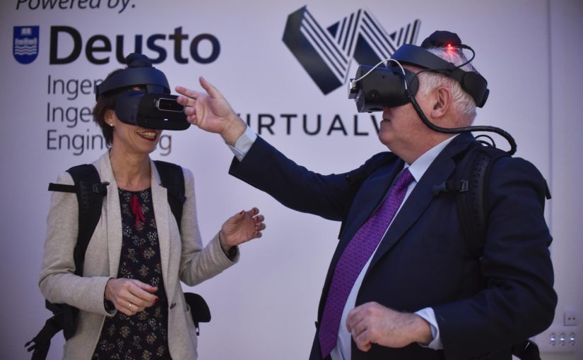 VIROO: Virtualware Immersive Room