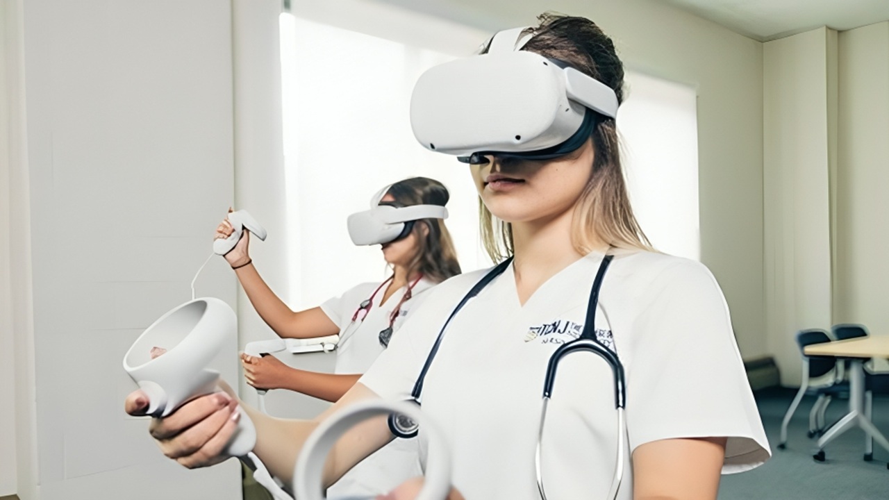 Nursing Training With AI & VR