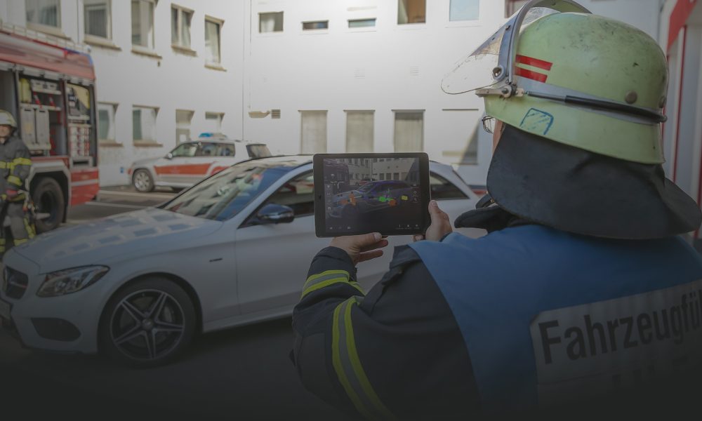 Mercedes-Benz Rescue Assist